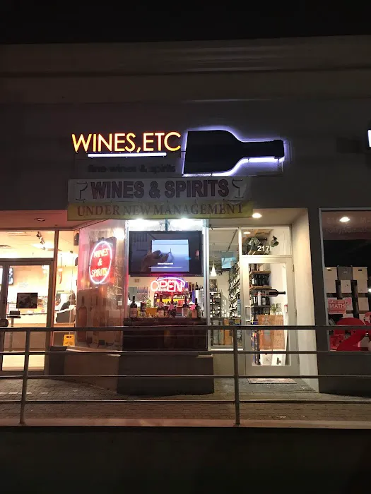 Wines Etc. Roslyn 3