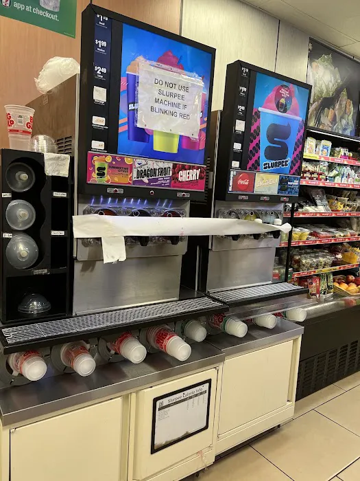 7-Eleven 2