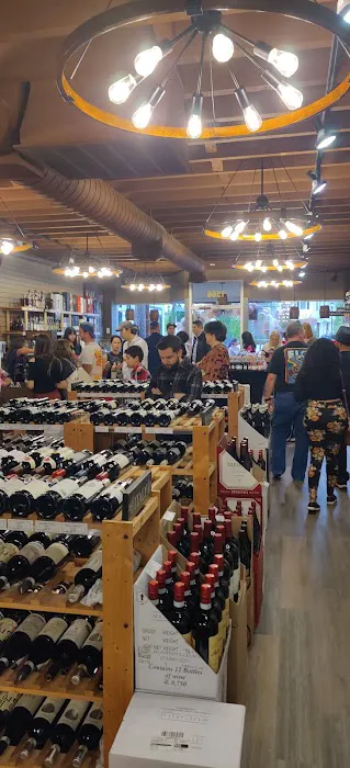 Roslyn Wine and Liquor 1