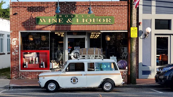 Roslyn Wine and Liquor 0