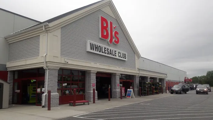 BJ's Wholesale Club 3