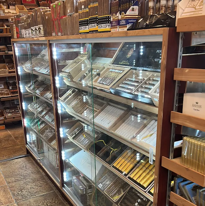StopNGo Convenience Smoke Shop 3