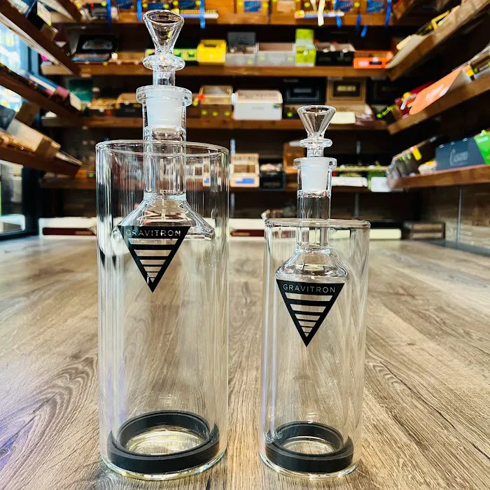 Ocean Cigar & Vape 9