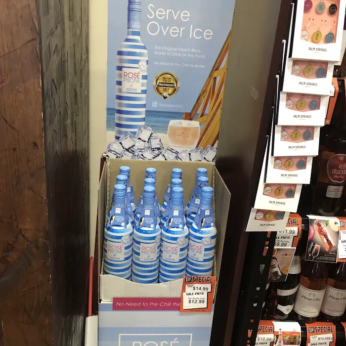 Liquor & Wine Warehouse - Island Park 0