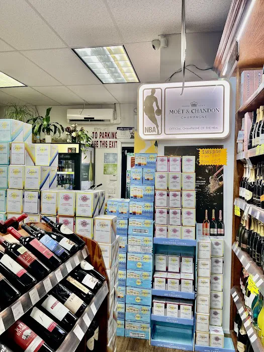 Payless Wine & Spirits 3