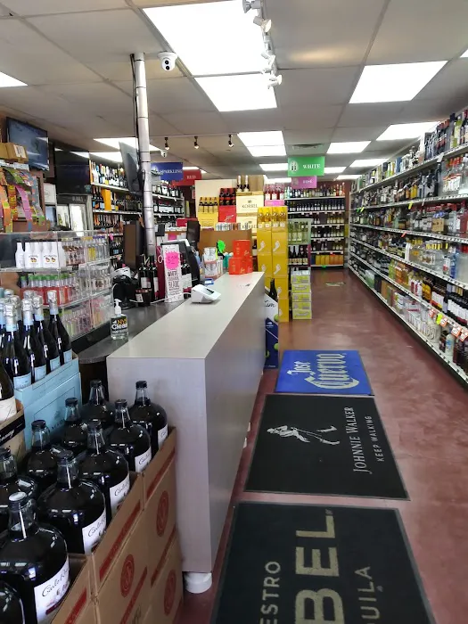 Station Wine And Liquor 4