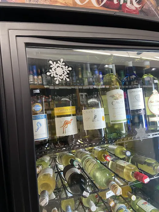 Harbor Wine & Spirits 6