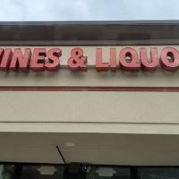 Mineola Wine & Liquor