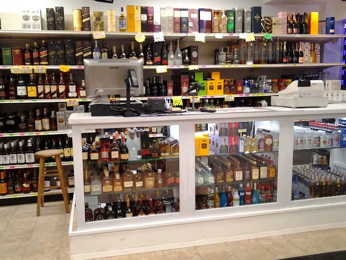 Front Street Liquor 9