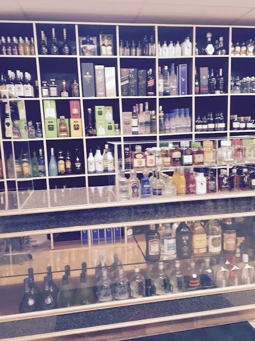 Getty’s wine and Liquor 1