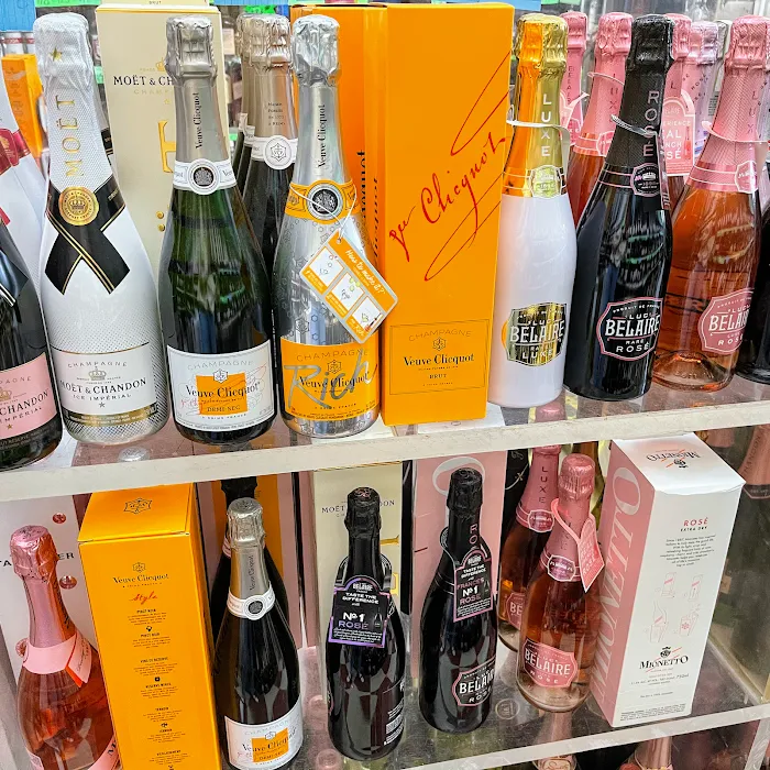 White Plains Discount Liquor 4