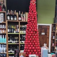 Vintage Grapes: Premium Wines and Spirits