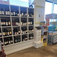 Beach Wine & More