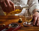 How to Taste and Evaluate Whiskey Like a Pro: A Detailed Guide to Master Whiskey Tasting