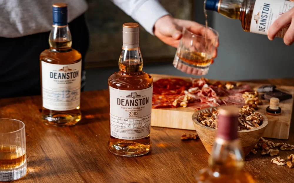 Discover the Ultimate Whiskey Cocktail Recipe Book 2025 for Enthusiasts