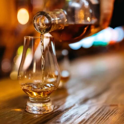 Comprehensive Guide to Whiskey Brands by Price: Find the Best Whiskey for Your Budget